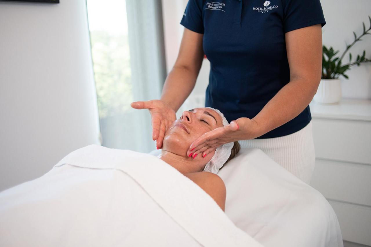 Hotel Bonifacio Spa&Sport Resort Sochocin エクステリア 写真