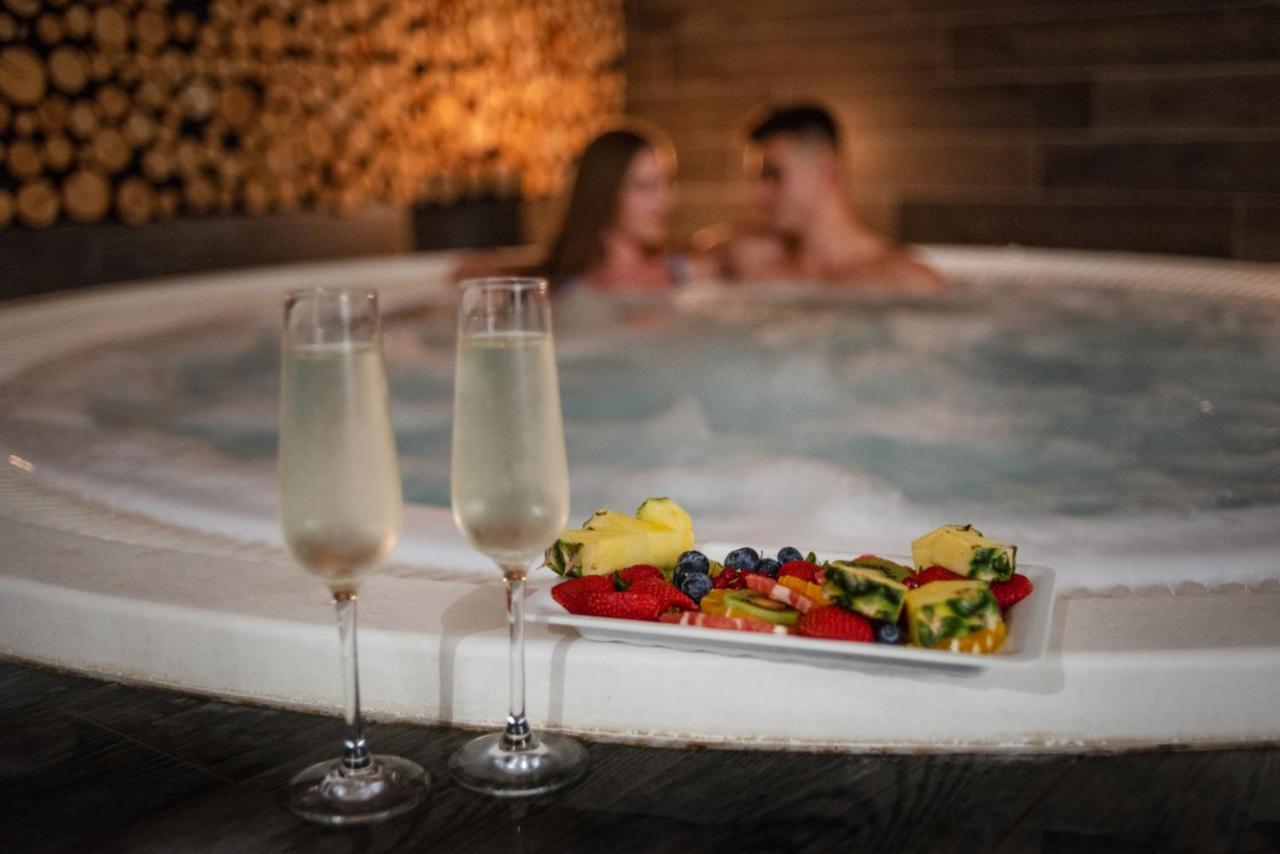 Hotel Bonifacio Spa&Sport Resort Sochocin エクステリア 写真