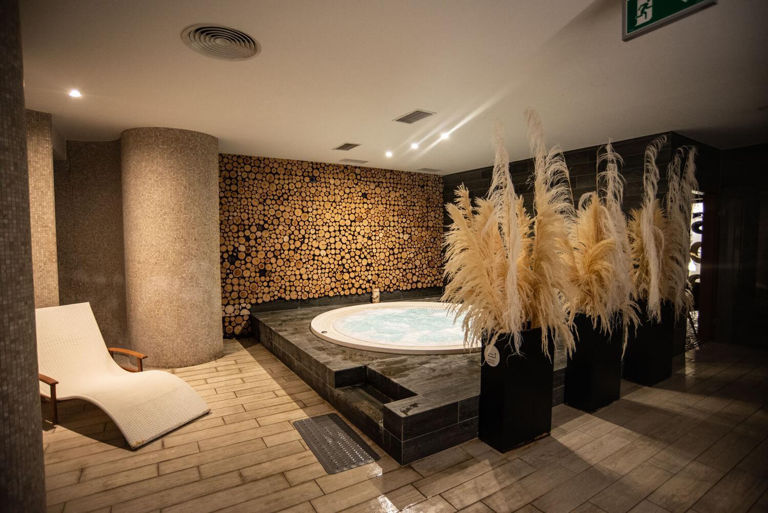 Hotel Bonifacio Spa&Sport Resort Sochocin エクステリア 写真