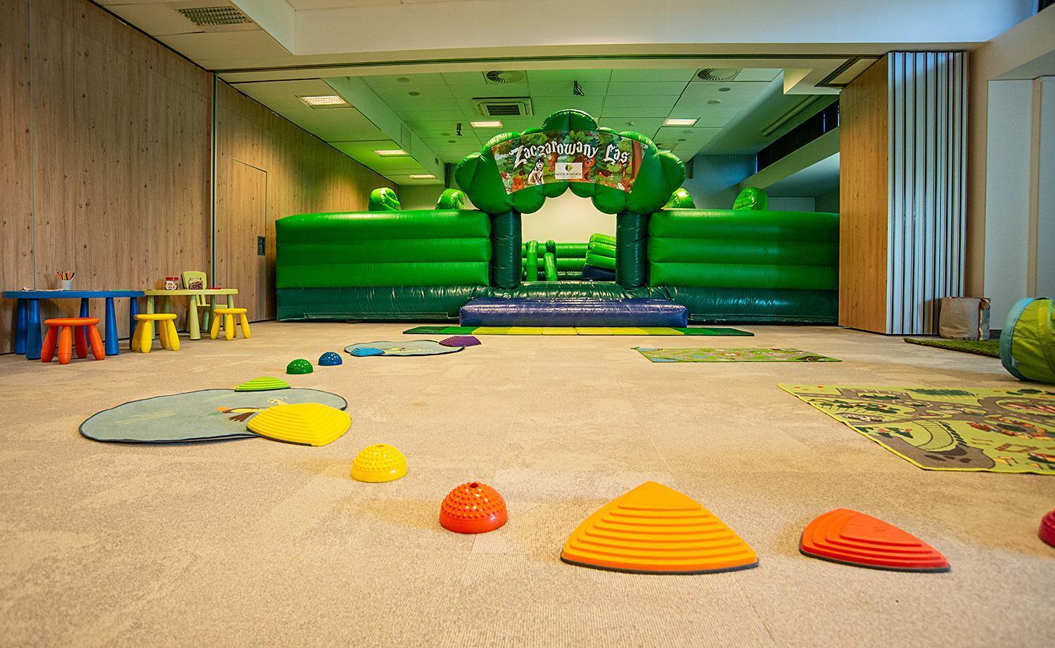 Hotel Bonifacio Spa&Sport Resort Sochocin エクステリア 写真